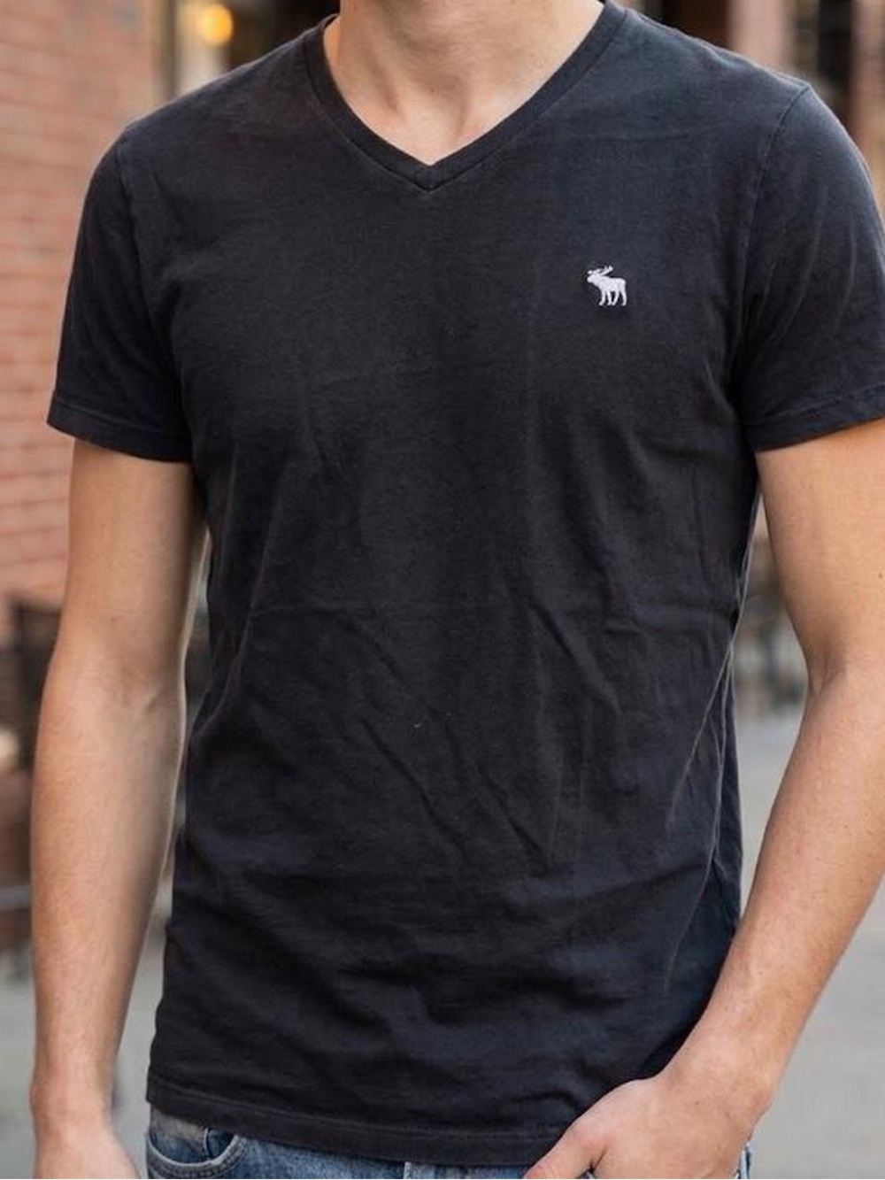 Classic Abercrombie & Fitch V-Neck Tee